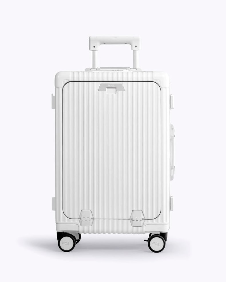 Carry-On: All-in-One 19" — Voyager Elite