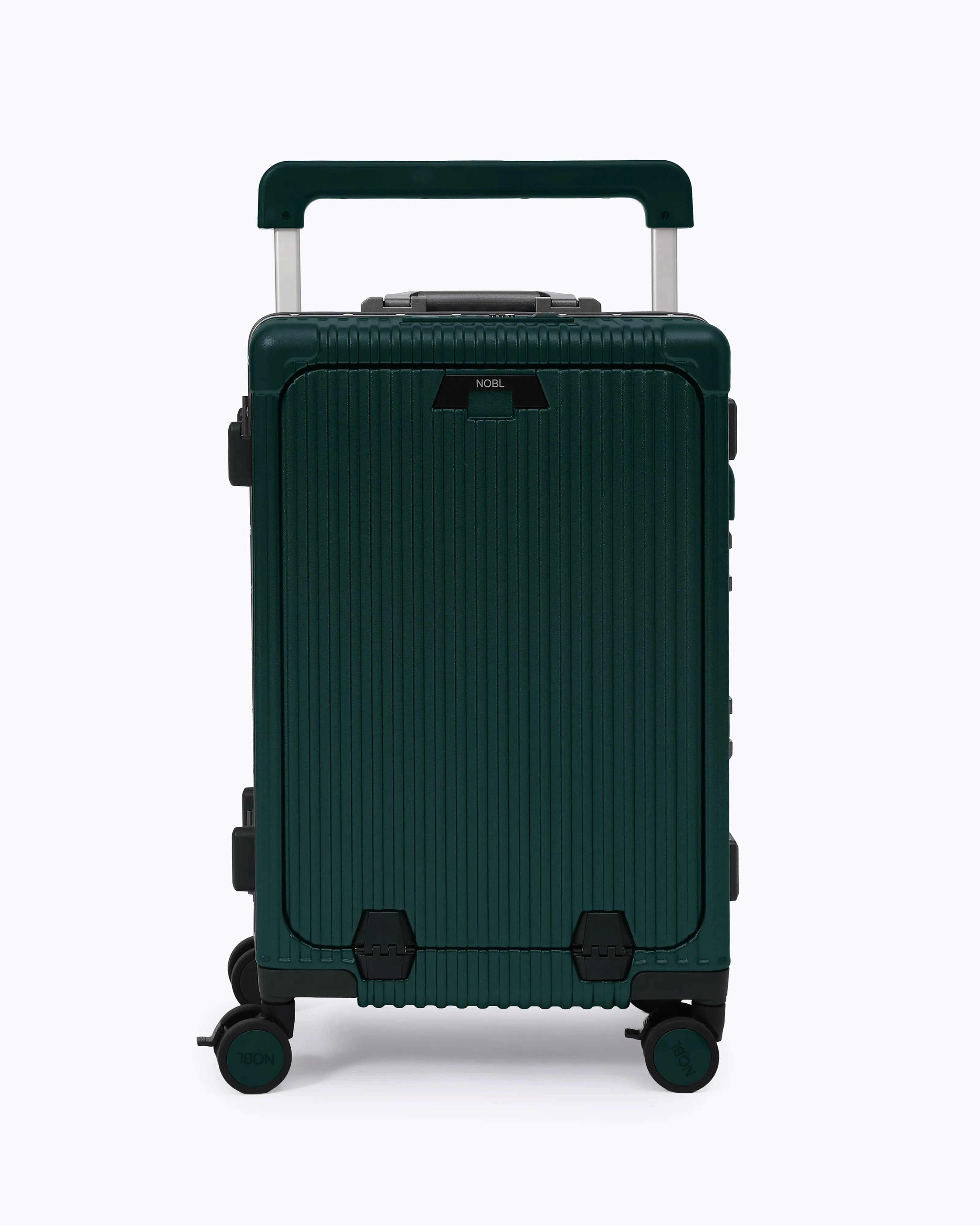 Carry-On: All-in-One Wide Handle — Voyager Elite