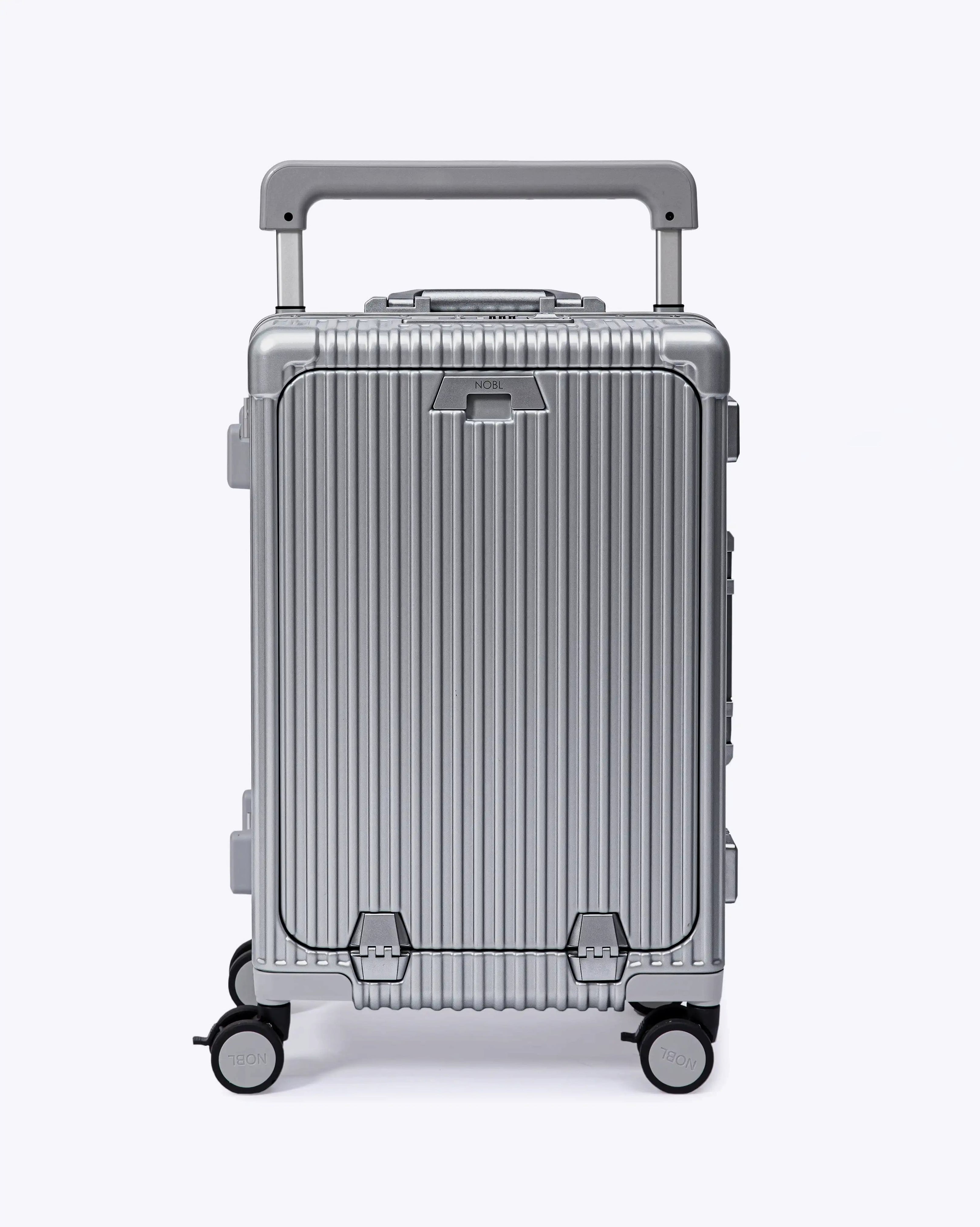 Carry-On: All-in-One Wide Handle — Voyager Elite