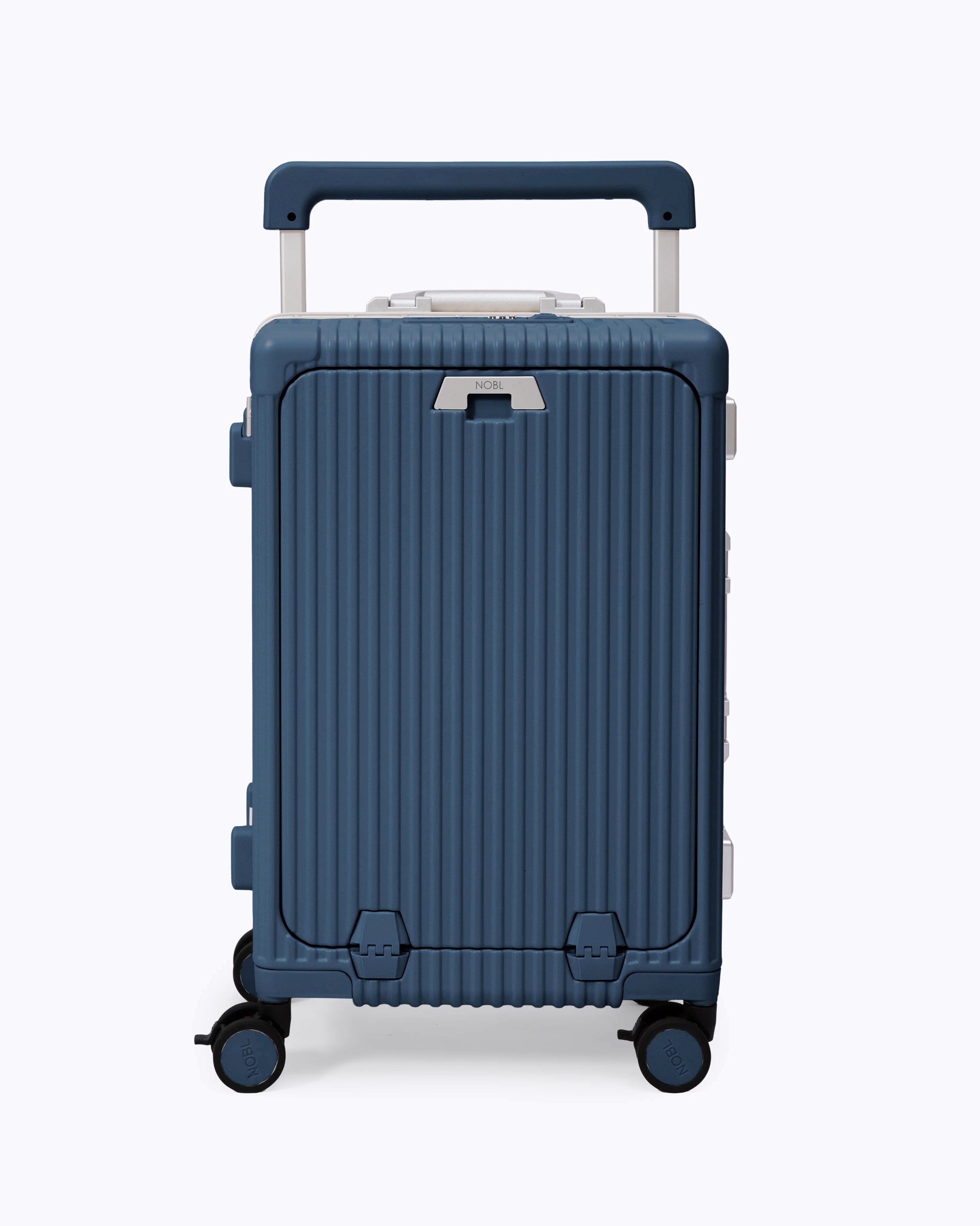 Carry-On: All-in-One Wide Handle — Voyager Elite
