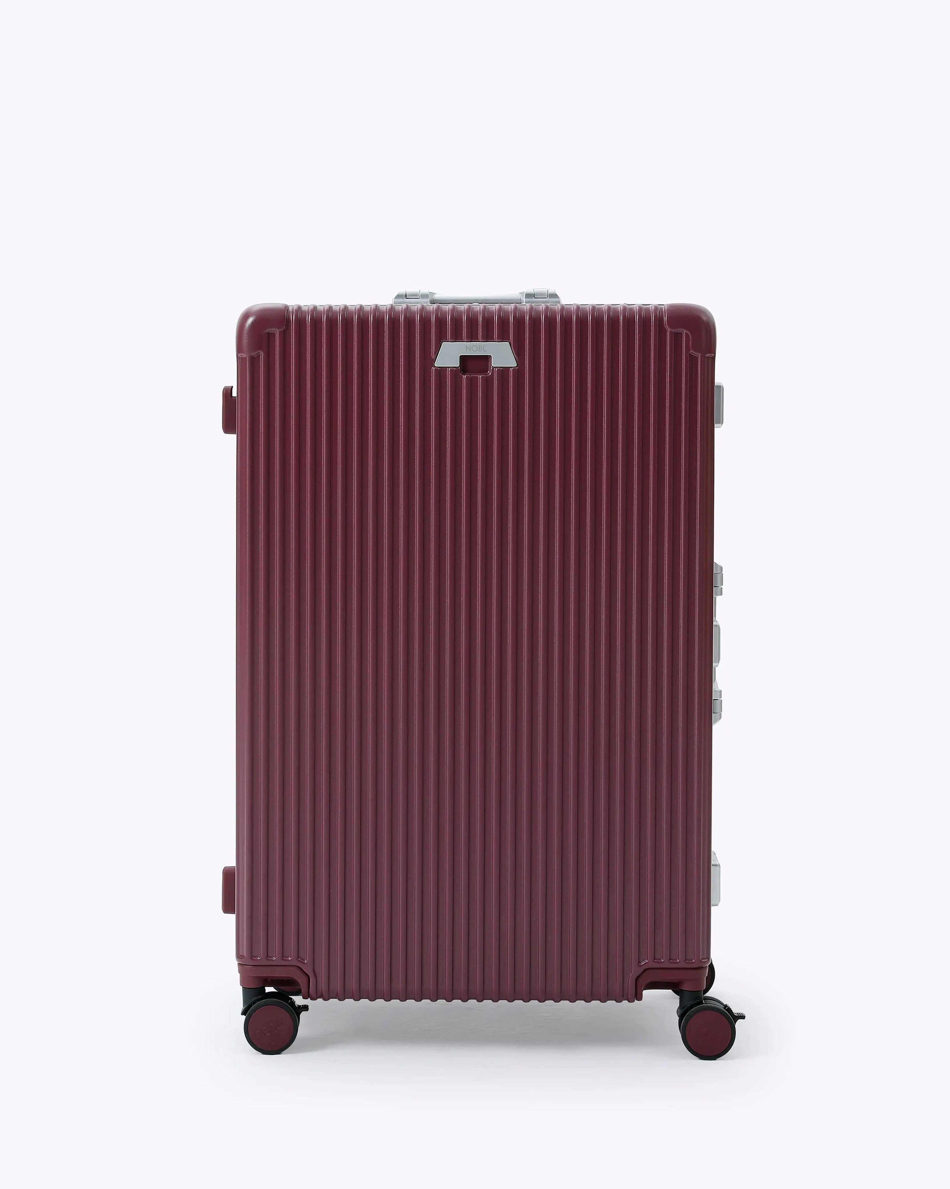 Check-In: All-In-One 28" — Voyager Elite