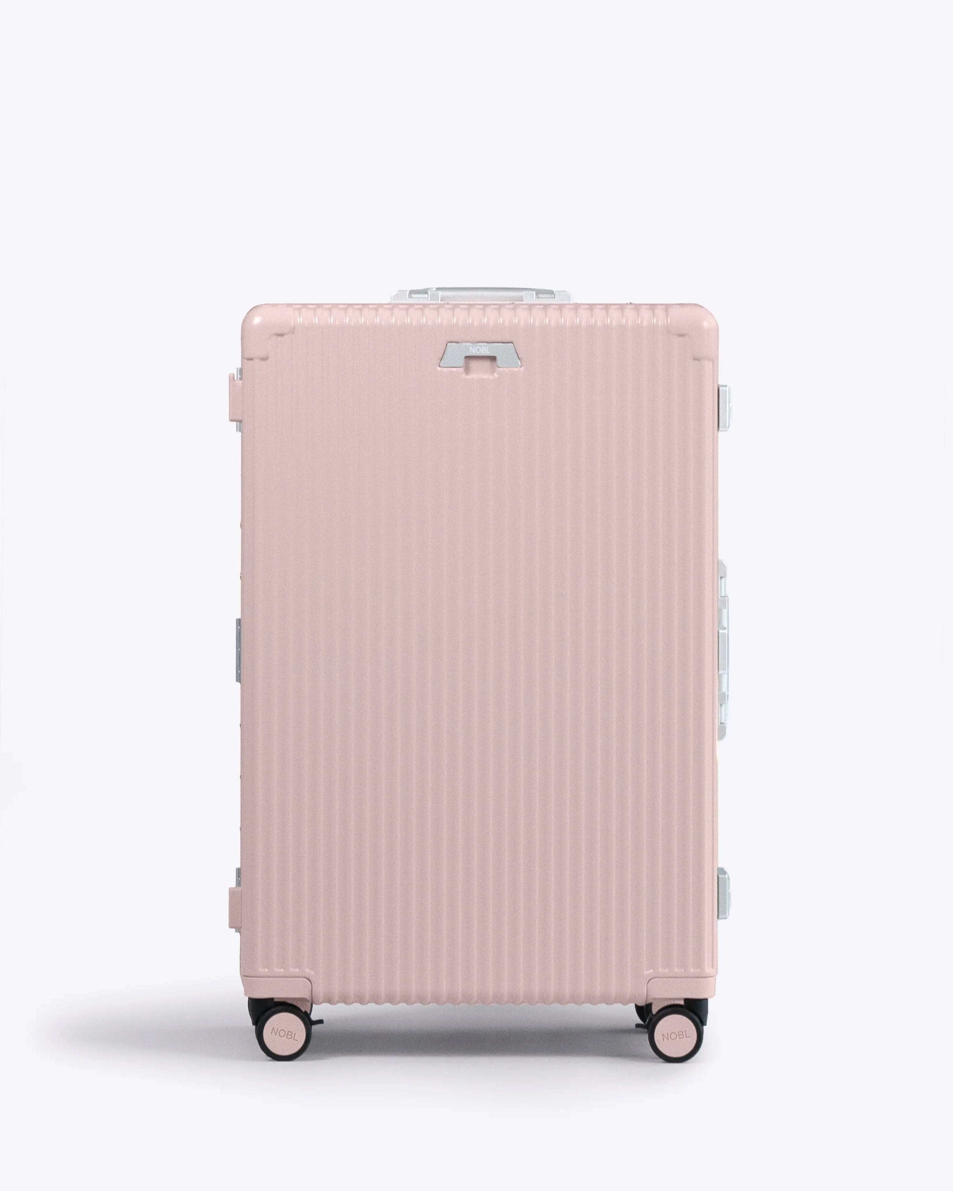 Check-In: All-In-One 28" — Voyager Elite