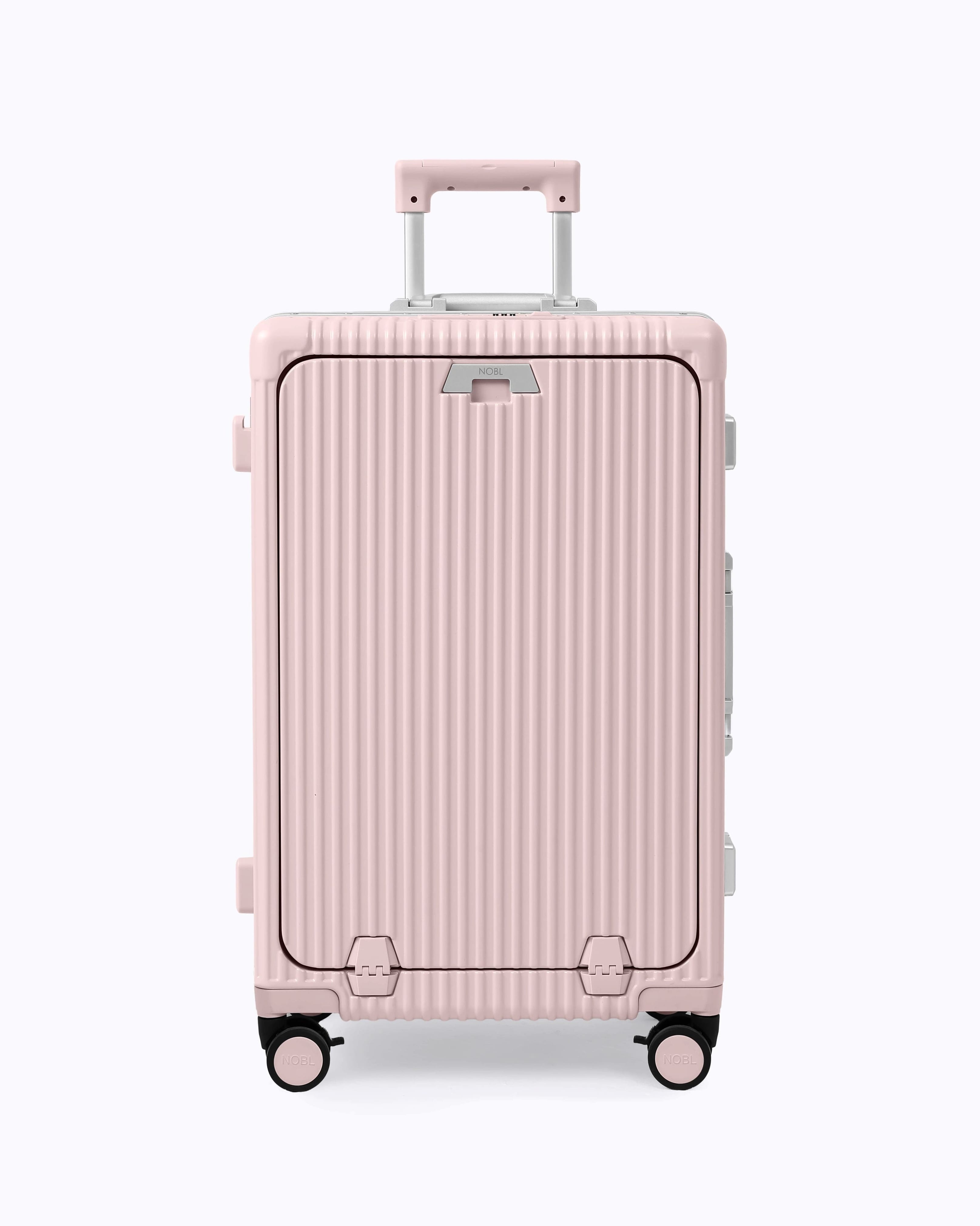 Check-In Medium: All-In-One 24" — Voyager Elite
